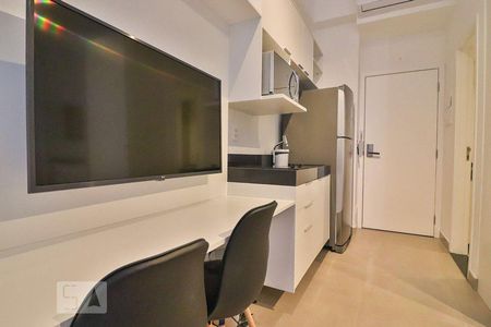 Detalhe Sala de apartamento para alugar com 1 quarto, 30m² em Vila Olímpia, São Paulo