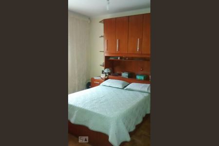 Dormitório 1 de casa à venda com 3 quartos, 199m² em Vila Scarpelli, Santo André