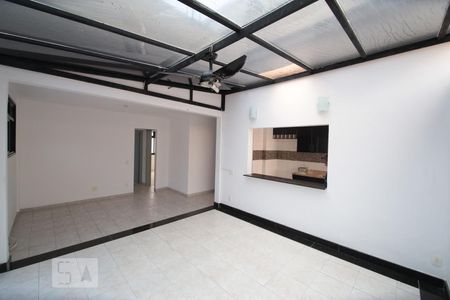 Apartamento para alugar com 2 quartos, 187m² em Recreio dos Bandeirantes, Rio de Janeiro