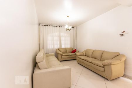 Sala de casa para alugar com 3 quartos, 240m² em Vila Talarico, São Paulo