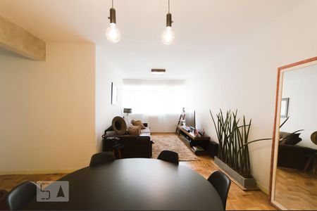 Sala de apartamento para alugar com 2 quartos, 103m² em Consolação, São Paulo