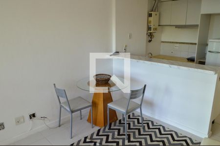 Sala de apartamento à venda com 1 quarto, 52m² em Jacarepaguá, Rio de Janeiro