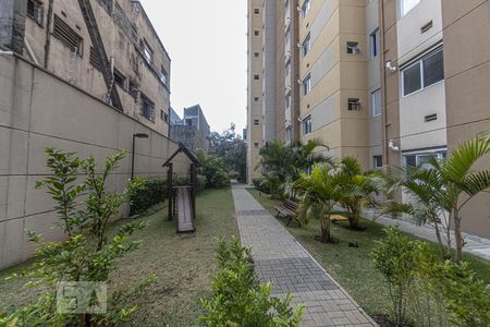 Apartamento para alugar com 29m², 1 quarto e sem vaga Apartamento para alugar com 29m², 1 quarto e sem vagaÁrea Comum - Playground