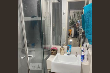 Banheiro de apartamento à venda com 2 quartos, 64m² em Lauzane Paulista, São Paulo