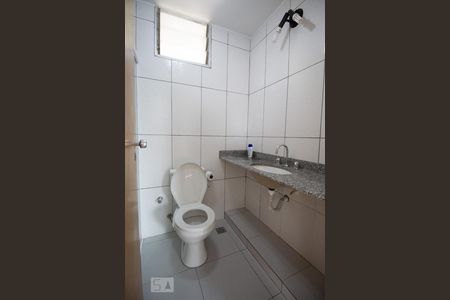 Banheiro de apartamento à venda com 3 quartos, 76m² em Vila Campestre, São Paulo