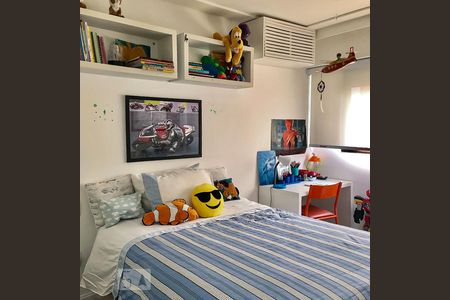 Quarto 2 de apartamento à venda com 3 quartos, 230m² em Vila Uberabinha, São Paulo