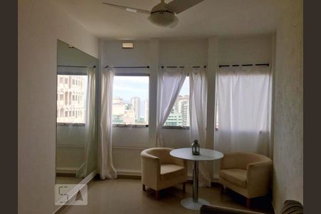 Sala de apartamento à venda com 1 quarto, 44m² em Barra da Tijuca, Rio de Janeiro