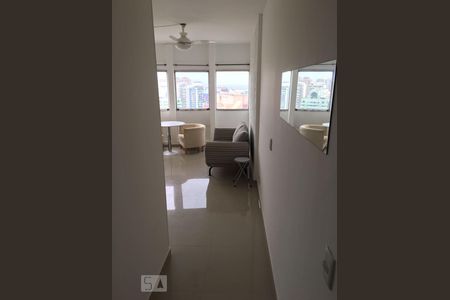 Corredor de Acesso de apartamento para alugar com 1 quarto, 44m² em Barra da Tijuca, Rio de Janeiro