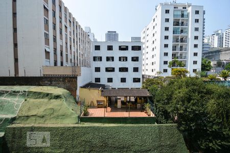 Vista de apartamento para alugar com 2 quartos, 73m² em Pinheiros, São Paulo