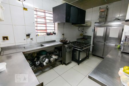 Cozinha de casa à venda com 6 quartos, 480m² em Vila Anglo Brasileira, São Paulo