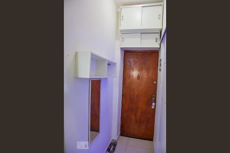 corredor de kitnet/studio à venda com 1 quarto, 12m² em Centro, Rio de Janeiro