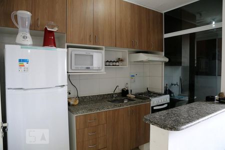 Cozinha de apartamento à venda com 2 quartos, 47m² em Vila Pirajussara, São Paulo