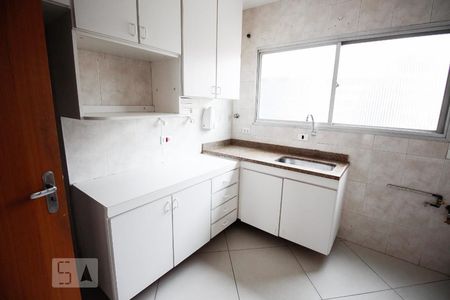 Cozinha de apartamento à venda com 2 quartos, 65m² em Parque Imperial, São Paulo