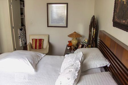 Quarto Suíte de apartamento à venda com 3 quartos, 155m² em Santo Agostinho, Belo Horizonte