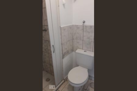 banheiro de apartamento para alugar com 3 quartos, 64m² em Jardim das Palmas, São Paulo