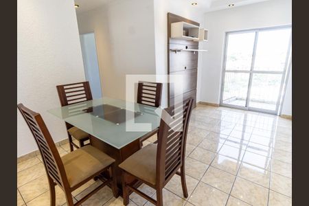 Sala de apartamento à venda com 2 quartos, 56m² em Vila Bertioga, São Paulo