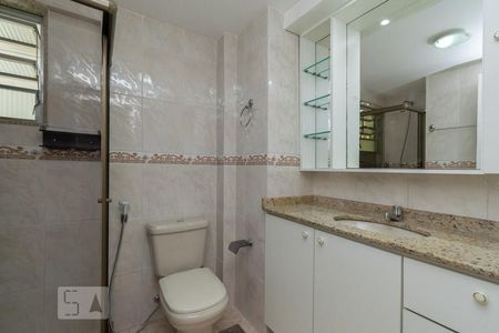 BANHEIRO SOCIAL de apartamento para alugar com 2 quartos, 76m² em Ingá, Niterói