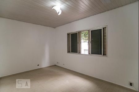 Quarto 1 de casa para alugar com 2 quartos, 90m² em Vila Bertioga, São Paulo
