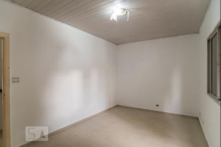 Quarto 1 de casa para alugar com 2 quartos, 90m² em Vila Bertioga, São Paulo