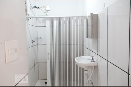 Banheiro de kitnet/studio à venda com 1 quarto, 32m² em Campos Elíseos, São Paulo