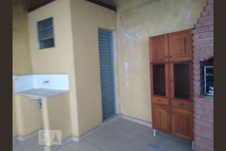 Casa à venda com 176m², 3 quartos e sem vaga Casa à venda com 176m², 3 quartos e sem vagaChurrasqueira