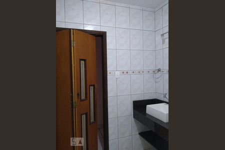 Casa à venda com 176m², 3 quartos e sem vaga Casa à venda com 176m², 3 quartos e sem vagaBanheiro da Suíte