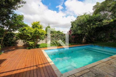 Casa para alugar com 416m², 3 quartos e 2 vagas Casa para alugar com 416m², 3 quartos e 2 vagasPiscina