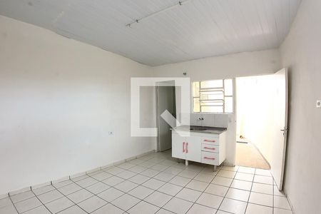 Cozinha de casa para alugar com 1 quarto, 30m² em Vila Sonia, São Paulo