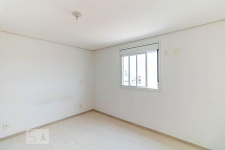Suíte de apartamento para alugar com 2 quartos, 60m² em Vila Mazzei, São Paulo