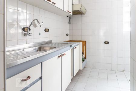 Cozinha de apartamento à venda com 1 quarto, 42m² em Bela Vista, São Paulo