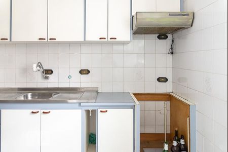 Cozinha de apartamento à venda com 1 quarto, 42m² em Bela Vista, São Paulo