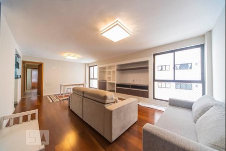 Sala de apartamento para alugar com 3 quartos, 120m² em Centro, Santo André