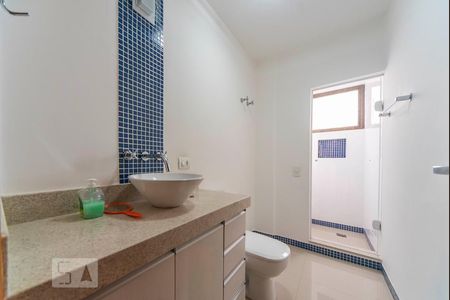 Banheiro  de apartamento à venda com 3 quartos, 120m² em Centro, Santo André