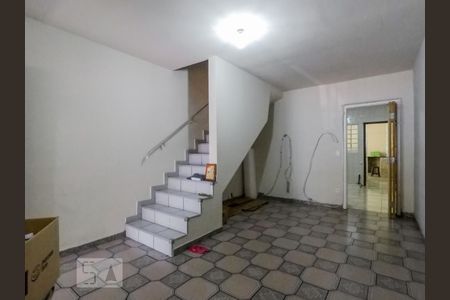 Casa para alugar com 2 quartos, 100m² em Jardim Clímax, São Paulo