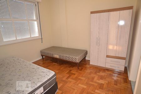 Quarto 1 de apartamento para alugar com 1 quarto, 42m² em Botafogo, Rio de Janeiro