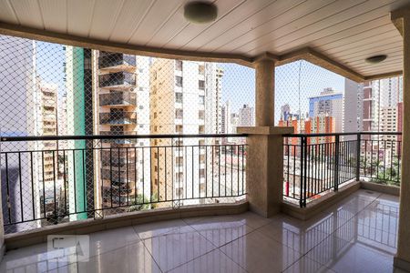 Varanda de apartamento para alugar com 3 quartos, 113m² em Setor Bueno, Goiânia
