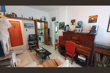 Sala de apartamento para alugar com 2 quartos, 58m² em Catete, Rio de Janeiro