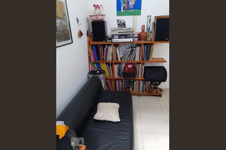 Quarto 1 de apartamento para alugar com 2 quartos, 58m² em Catete, Rio de Janeiro