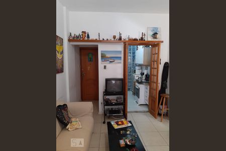 Sala de apartamento para alugar com 2 quartos, 58m² em Catete, Rio de Janeiro