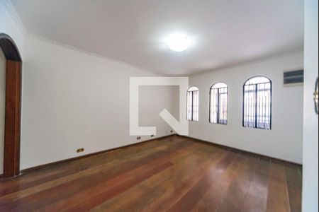 Sala de casa para alugar com 3 quartos, 180m² em Jardim Las Vegas, Santo André