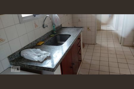 Cozinha de apartamento à venda com 2 quartos, 69m² em Ponte Preta, Campinas