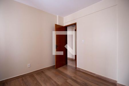 Quarto 1 de apartamento para alugar com 3 quartos, 104m² em  Residencial Morada das Águas (águas Claras), Brasília