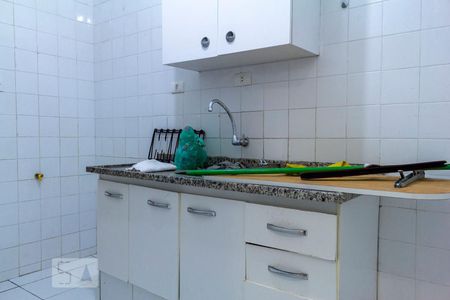 Cozinha de apartamento para alugar com 2 quartos, 60m² em Paraíso, São Paulo