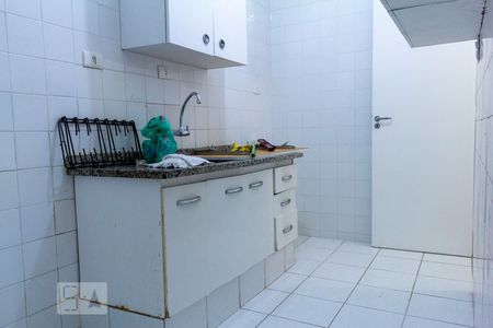 Cozinha de apartamento para alugar com 2 quartos, 60m² em Paraíso, São Paulo