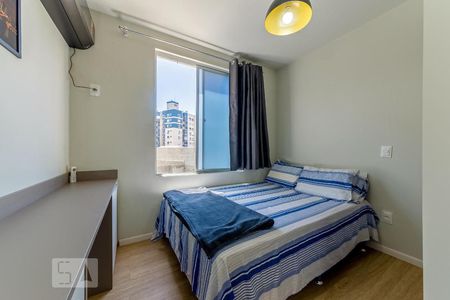 Dormitório de apartamento para alugar com 1 quarto, 29m² em Itacorubi, Florianópolis