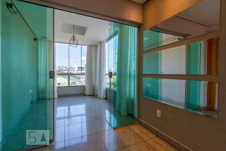 Sala de apartamento para alugar com 3 quartos, 134m² em Palmares, Belo Horizonte