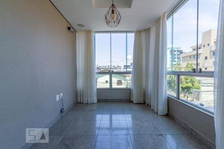 Sala de apartamento para alugar com 3 quartos, 134m² em Palmares, Belo Horizonte