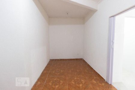 Quarto de casa para alugar com 1 quarto, 30m² em Vila Diva, São Paulo