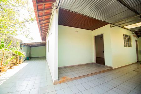 garagem de casa à venda com 3 quartos, 140m² em Vila Padre Manoel de Nobrega, Campinas