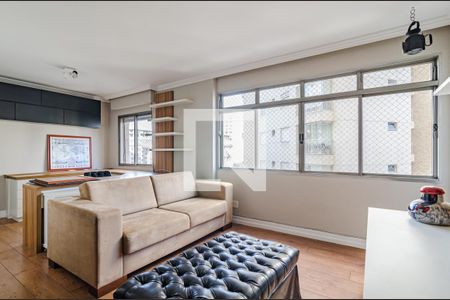 Sala de apartamento para alugar com 2 quartos, 130m² em Cerqueira César, São Paulo